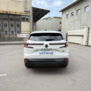 RENAULT Austral usata, con Alzacristalli elettrici