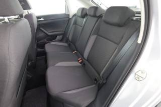 VOLKSWAGEN Taigo usata 2