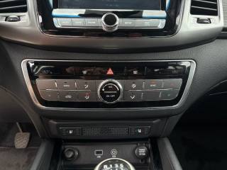 SSANGYONG REXTON usata, con Sistema di navigazione