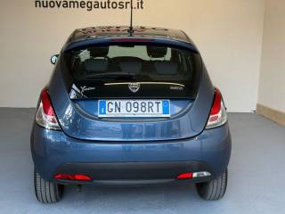 LANCIA Ypsilon usata 17
