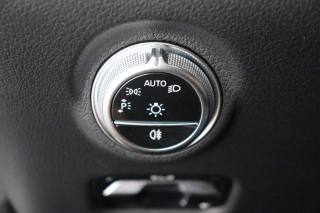 MERCEDES-BENZ C 200 usata, con Park Distance Control