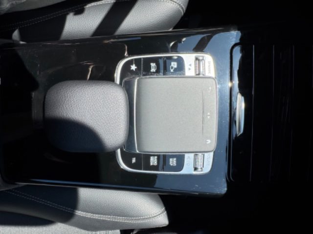 MERCEDES-BENZ CLA 200 usata, con Cruise Control