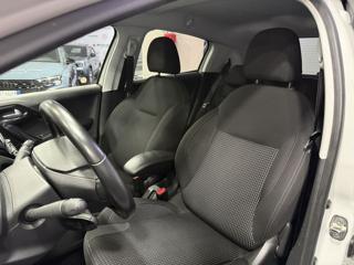 PEUGEOT 208 usata, con Climatizzatore