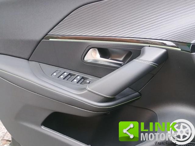 PEUGEOT 2008 usata, con Telecamera per parcheggio assistito