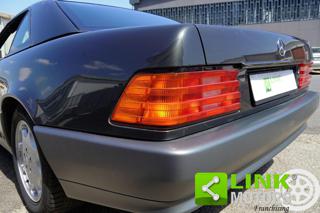 MERCEDES-BENZ SL 280 usata, con MP3
