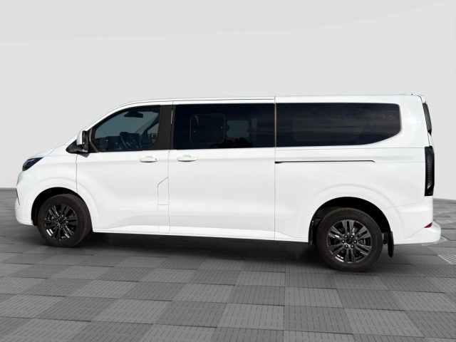 FORD Tourneo Custom usata 1
