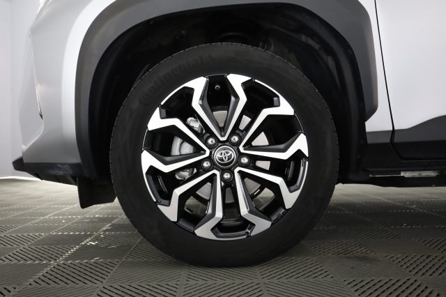 TOYOTA Yaris Cross usata 8