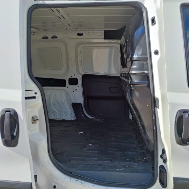 FIAT Doblo usata 16