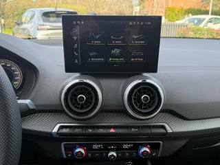 AUDI Q2 usata, con Park Distance Control
