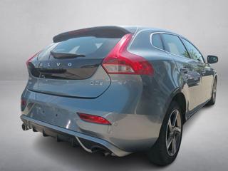 VOLVO V40 usata, con Airbag