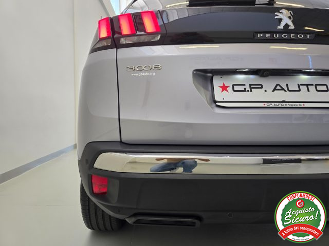 PEUGEOT 3008 usata, con Boardcomputer