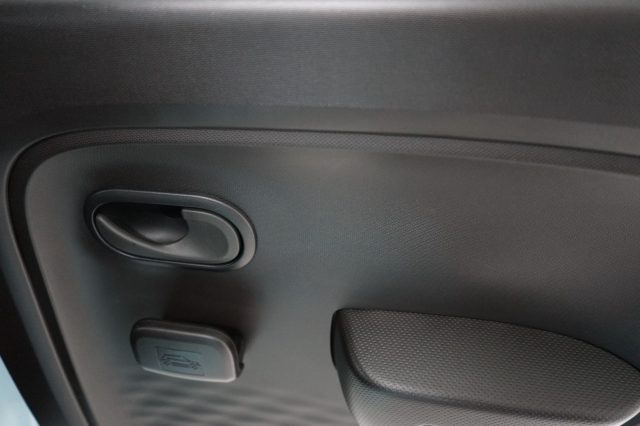 RENAULT Twingo Electric usata 32