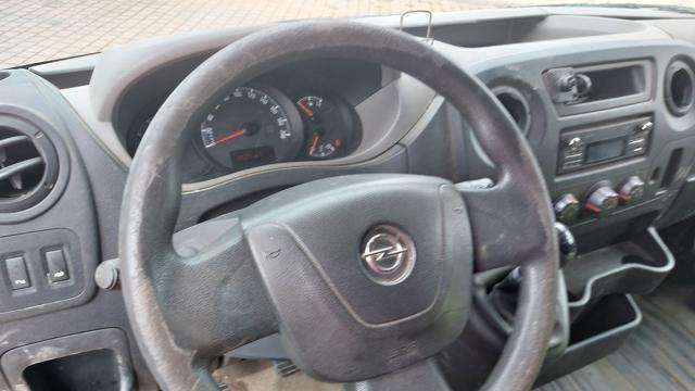 OPEL Movano usata, con Autoradio