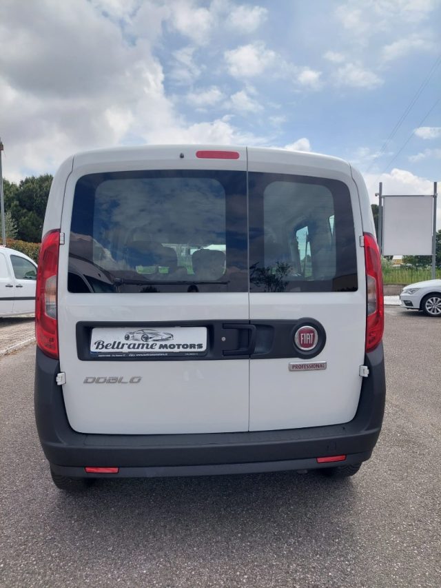 FIAT Doblo usata, con Alzacristalli elettrici