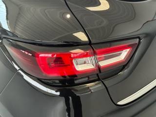 RENAULT Clio usata, con Sensori di parcheggio posteriori