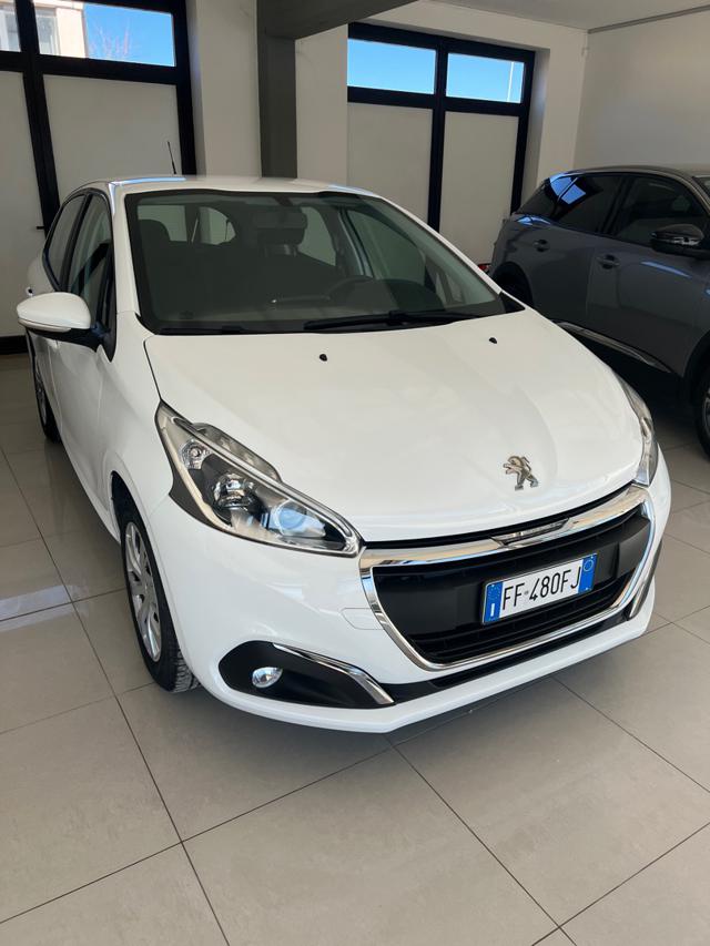 PEUGEOT 208 usata, con ABS