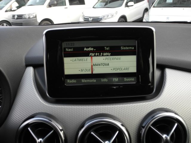 MERCEDES-BENZ B 180 usata, con Servosterzo