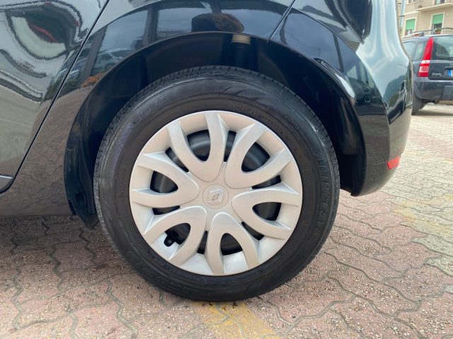 RENAULT Clio usata, con Autoradio