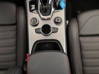 ALFA ROMEO Stelvio usata, con Fari LED