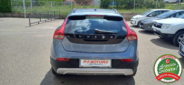 VOLVO V40 Cross Country usata, con Airbag Passeggero