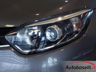 RENAULT Captur usata, con Touch screen