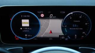 MERCEDES-BENZ GLB 200 usata 106
