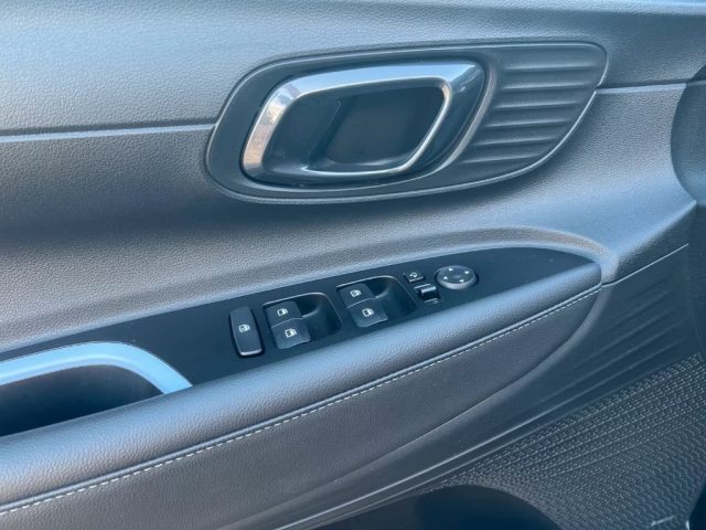 HYUNDAI i20 usata, con Autoradio