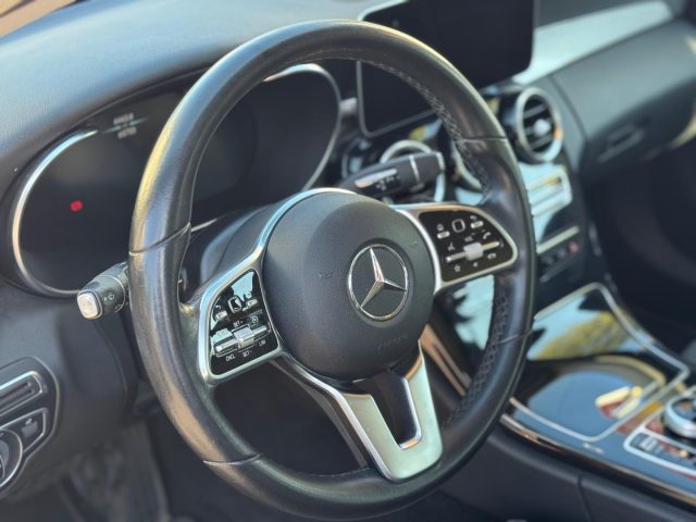 MERCEDES-BENZ C 220 usata, con Cerchi in lega