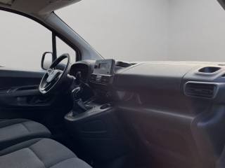 OPEL Combo usata, con Cerchi in lega