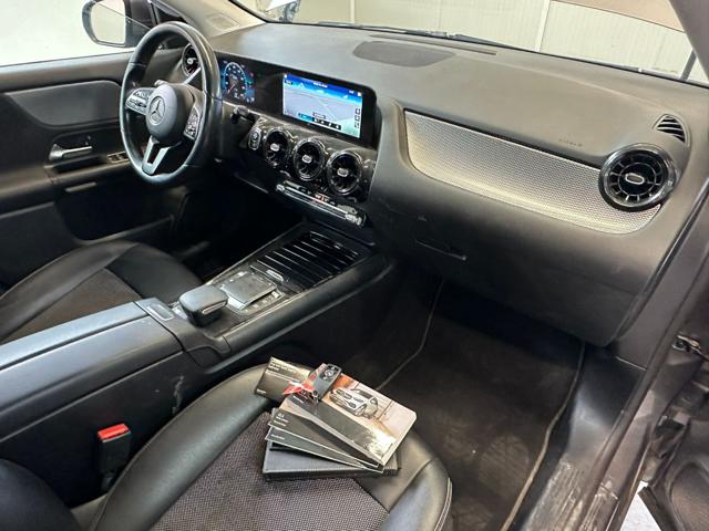 MERCEDES-BENZ GLA 180 usata, con ESP