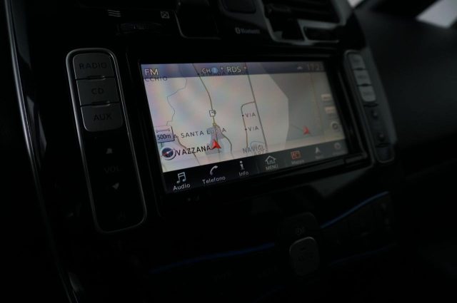 NISSAN Leaf usata, con Touch screen