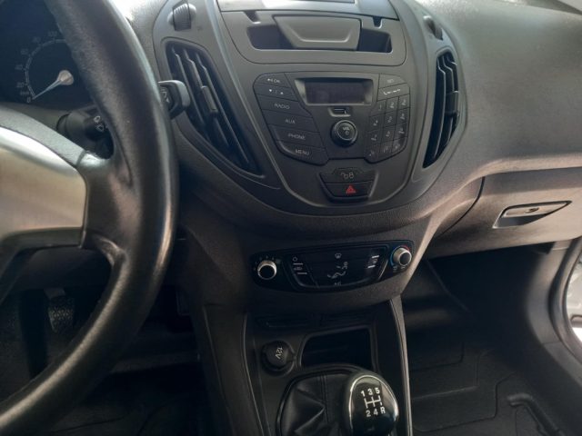 FORD Transit Courier usata, con MP3