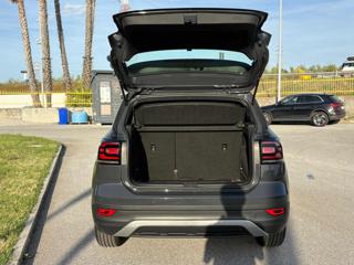 VOLKSWAGEN T-Cross usata, con Autoradio