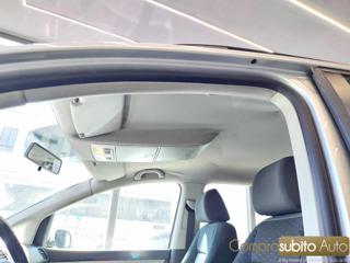 VOLKSWAGEN Touran usata, con Airbag testa