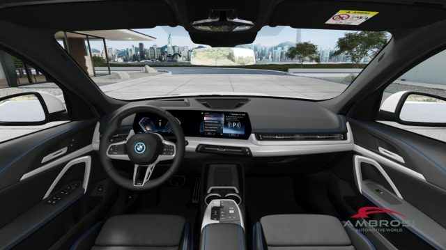 BMW iX1 usata 8
