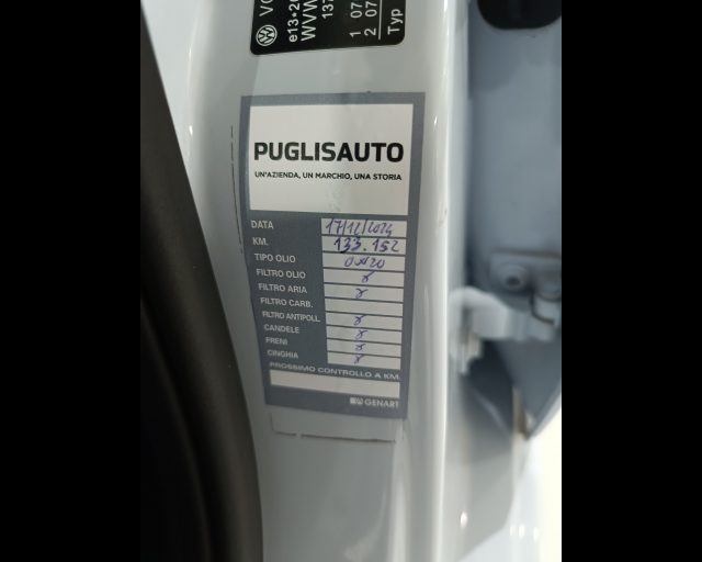 VOLKSWAGEN up! usata 17
