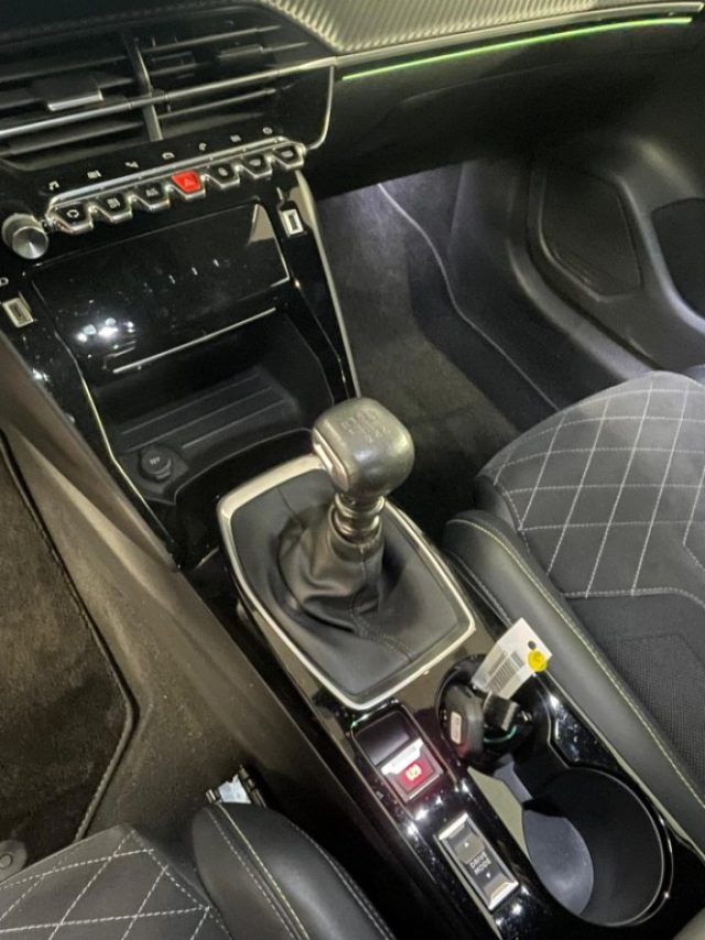 PEUGEOT 208 usata, con ESP