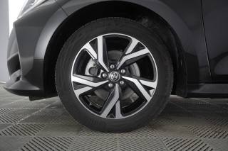 TOYOTA Yaris usata 8