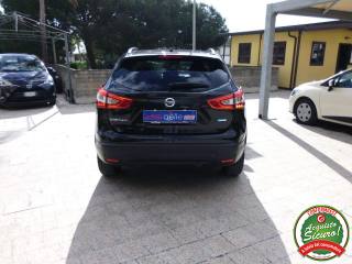 NISSAN Qashqai usata, con Autoradio