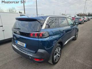 PEUGEOT 5008 usata, con Fendinebbia
