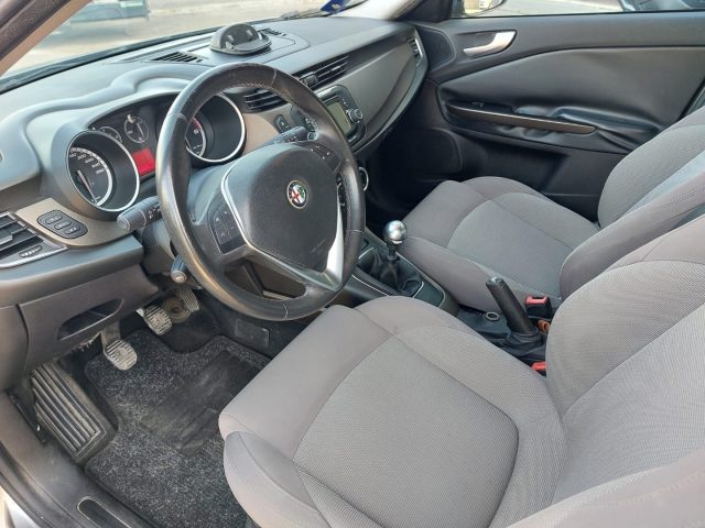 ALFA ROMEO Giulietta usata 9