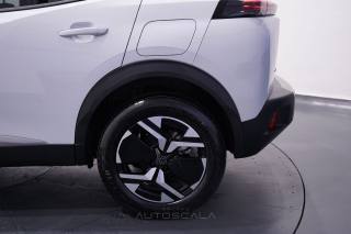 PEUGEOT 2008 usata, con Airbag testa