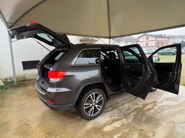 JEEP Grand Cherokee usata, con Volante in pelle