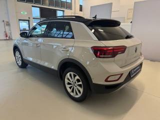 VOLKSWAGEN T-Roc usata, con Alzacristalli elettrici
