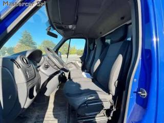 RENAULT Master usata, con USB