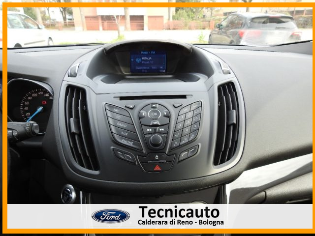 FORD Kuga usata, con Bracciolo