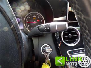 MERCEDES-BENZ C 200 usata, con Fari bi-xeno