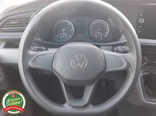 VOLKSWAGEN Transporter usata, con MP3