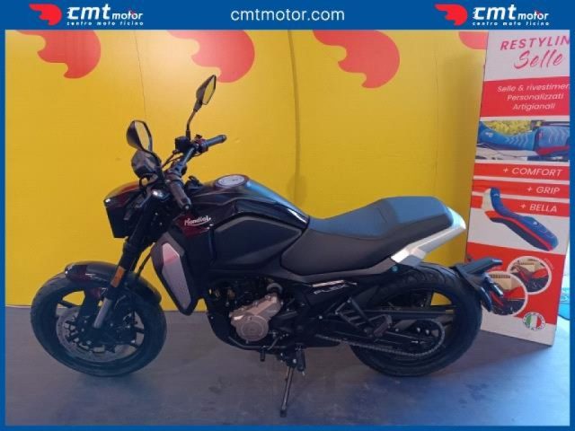 OTHERS-ANDERE OTHERS-ANDERE usata 4