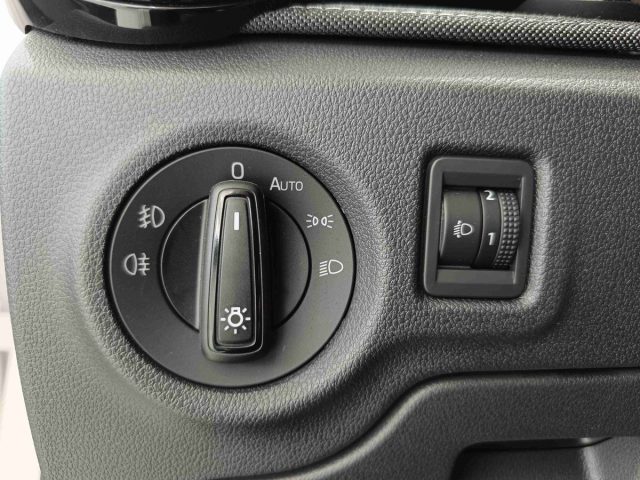 SKODA Fabia usata, con Controllo elettronico della corsia